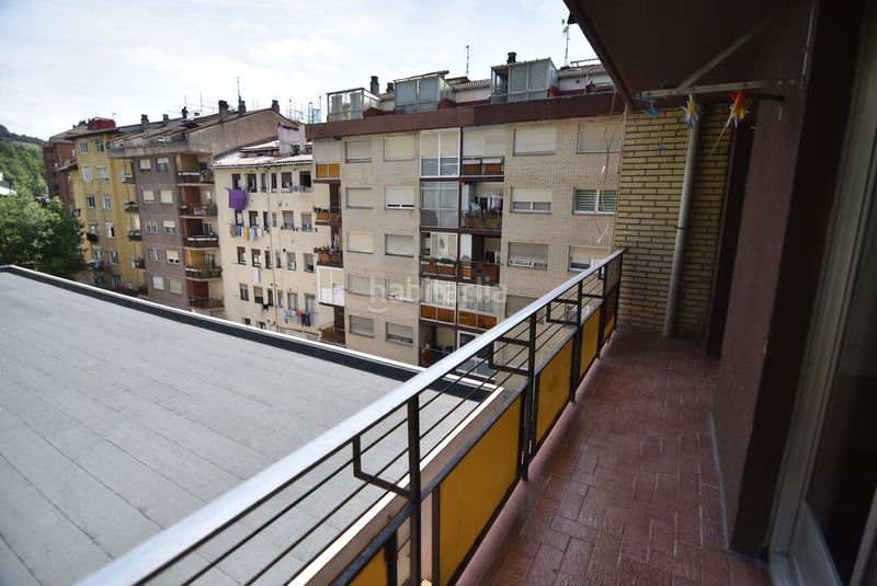 Foto dea5ab86-18a2-4997-a044-db76da872d27. Pis amb calefacció aparcament a Eibar