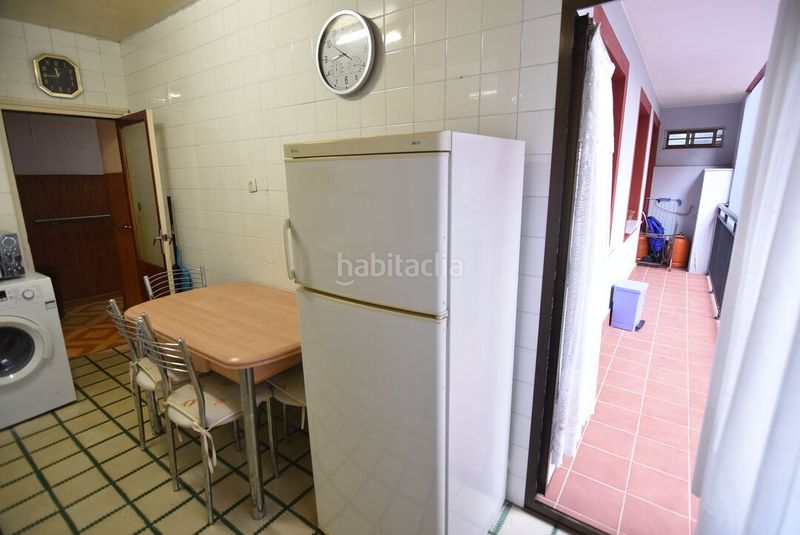 Foto f4dca683-5318-4d5e-9a39-54534a9941b1. Pis a Ermua