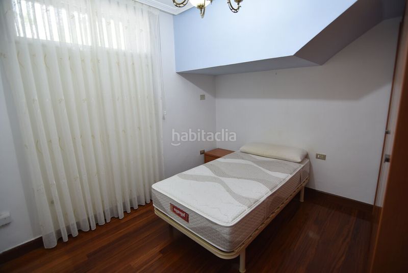 Foto 563b0c83-ea0f-4d03-a06d-3d3e69609d18. Pis a Eibar