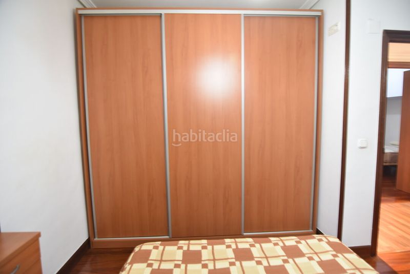 Foto b9107a81-aad9-4af7-9f8d-3ebab3914f67. Pis a Eibar
