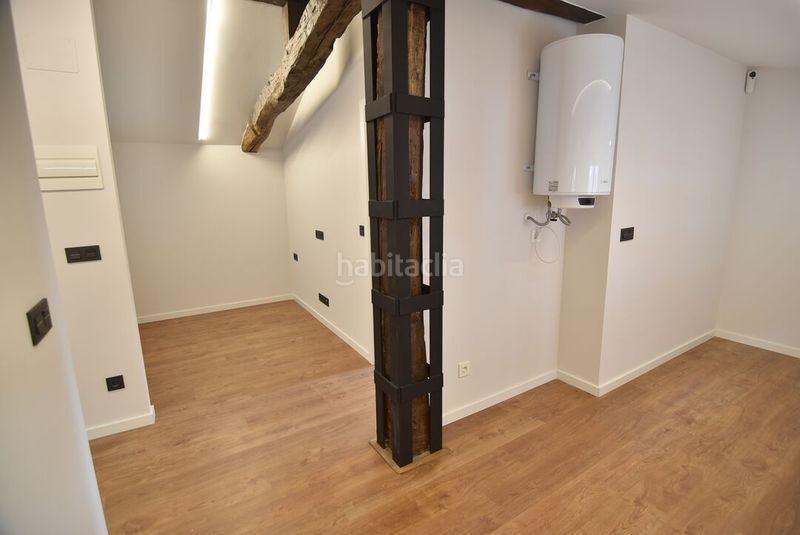 Foto 049f089a-7369-43e3-bd8e-940c252fe13b. Pis a Eibar