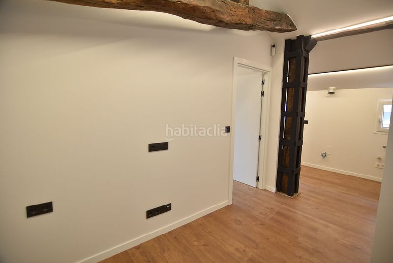 Foto 4134371d-b2d5-414d-ac4b-8109909832e7. Pis a Eibar