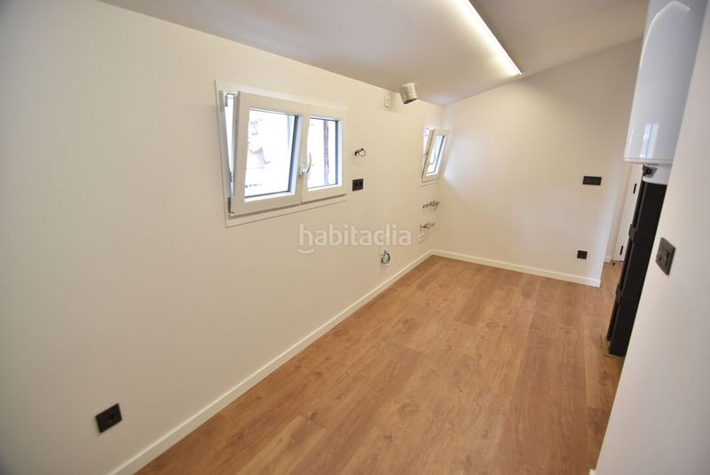 Foto 5d4f30e5-82b9-43e3-adc8-a331094e5783. Pis a Eibar