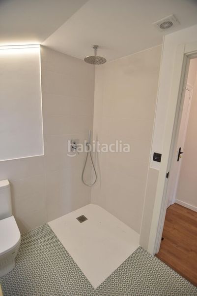 Foto cf93fbe9-8551-4f17-9a81-68cc31fe8e5c. Pis a Eibar