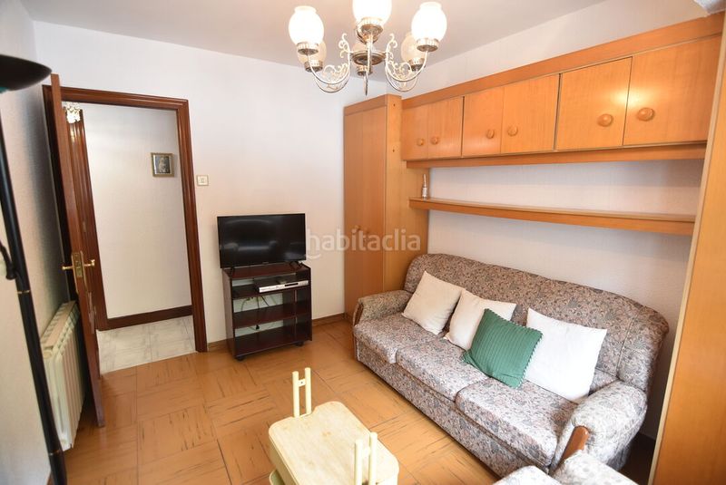 Foto edbe8689-4614-4c8b-bb9a-7b6f4f969f8e. Pis amb calefacció a Eibar
