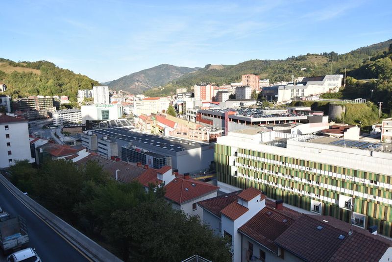 Foto 4b717ddf-bef7-4139-a3db-e42fc2fed873. Pis amb calefacció aparcament a Eibar