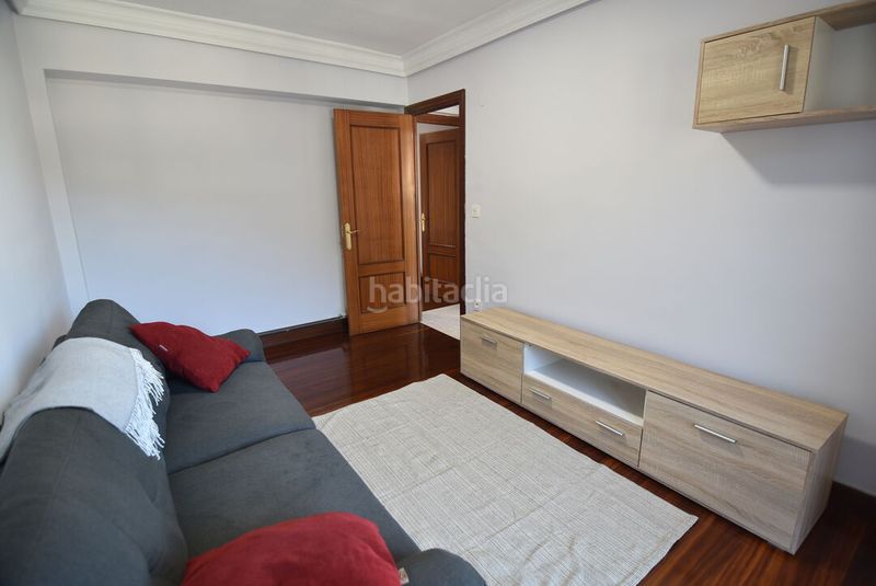 Foto b17939e3-28ca-4962-b3df-8003e43961e5. Pis amb calefacció aparcament a Eibar