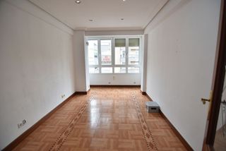 Flat  Tiburzio anitua kalea. Amaña. piso alto con ascensor.