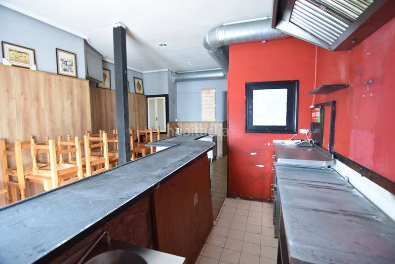 Foto be8bc4a4-3d2c-438d-b204-e9f9022260cd. Location local commercial dans Eibar
