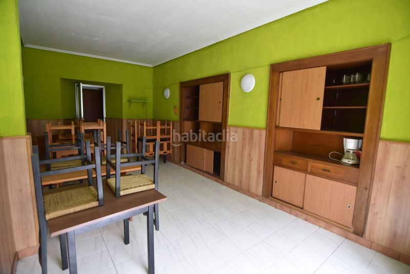 Foto cfda3f0c-8da4-4f68-83be-56fb37150c6e. Location local commercial dans Eibar