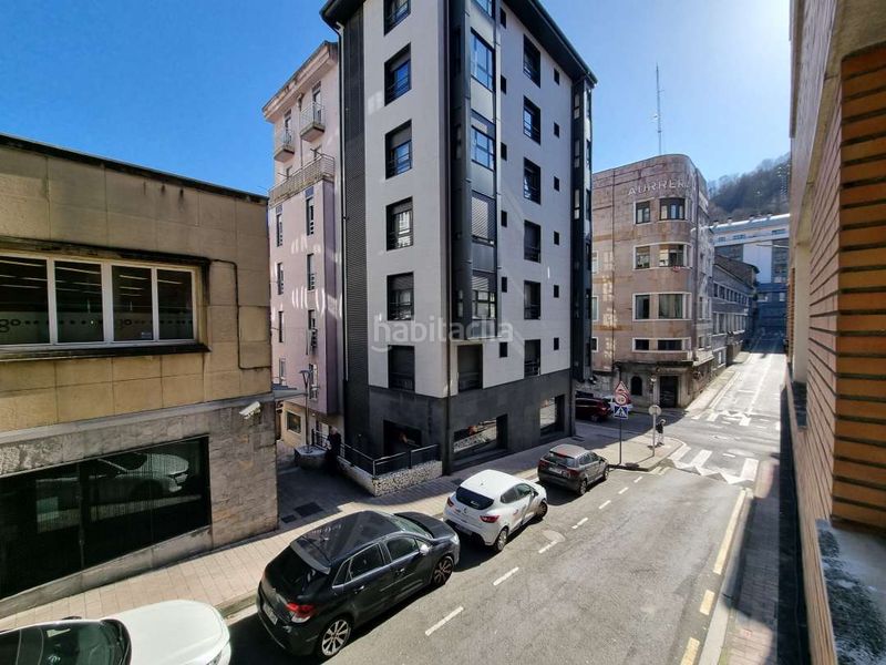 Foto 1df1062c-aa2f-4698-98e1-297ce9294092. Affitto ufficio in Eibar