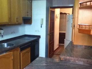 Appartement à Huca - La Cadellada. Piso en venta  al lado del nuevo hospital  monxina