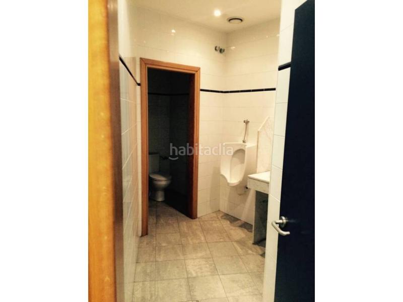 Foto c4c96867-1b5f-46a8-a33f-704bc714de85. Location local commercial dans Milán - Pumarín Oviedo