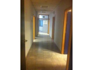 Rent Business premise in Milán - Pumarín. Local en alquiler zona centro  alsas