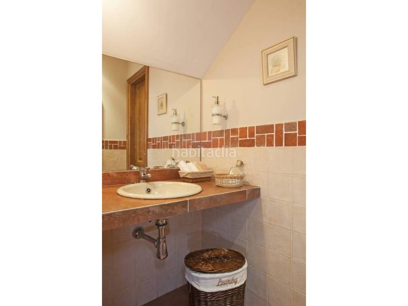 Foto 185a2322-88a7-417e-befb-3ae94db446cf. Local comercial a Vegadeo