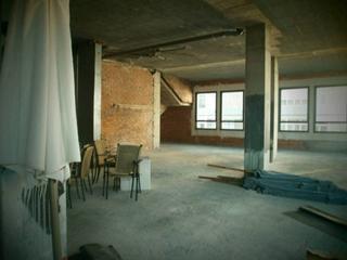 Business premise in Ciudad Naranco - Prados de La Fuente