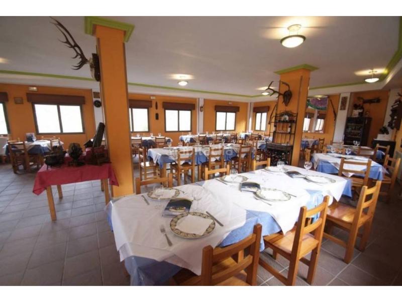 Foto 9c3e42d6-1cac-4edf-9149-00454becce7e. Local comercial hotel en venta en riosa en La Florida Oviedo