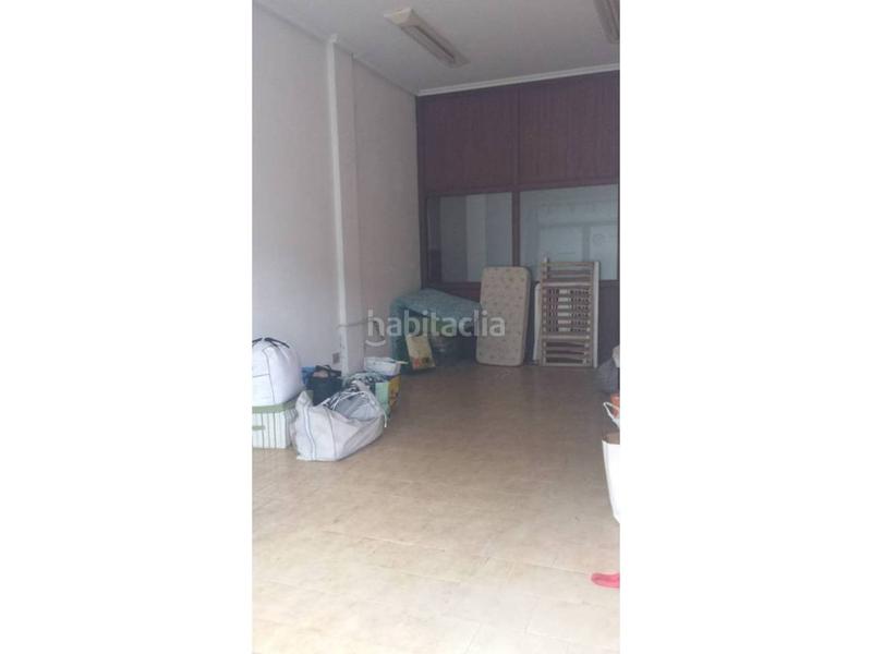 Foto a7bf0ed5-b44a-427a-99c6-ce3c96bd3122. Location local commercial dans Ciudad Naranco - Prados de La Fuente Oviedo