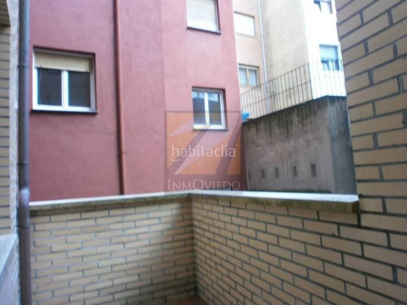 Foto 9152d6c6-0daa-465d-b982-0badbadd0c6b. Alquiler oficina  en alquiler zona centrocorreos en Oviedo