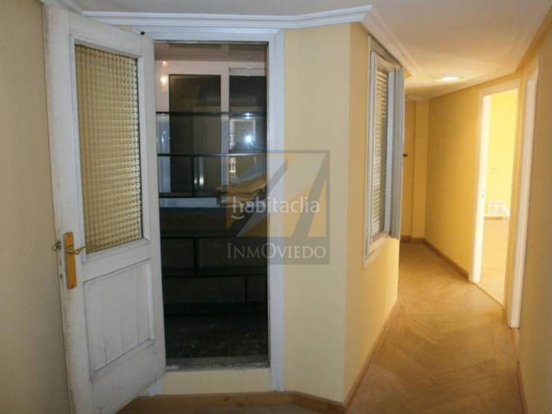 Foto 2bac8189-6856-450e-b0ed-86435a084128. Alquiler oficina  en alquiler zona centro zona uria en Oviedo