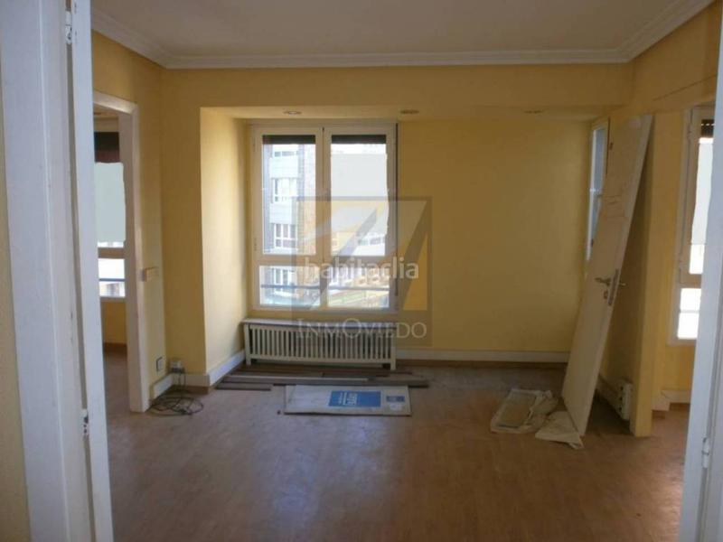 Foto 03d256c1-799a-48e2-b86e-3e5198771885. Miete büro mit heizung in Salesas - Foncalada - Campoamor Oviedo