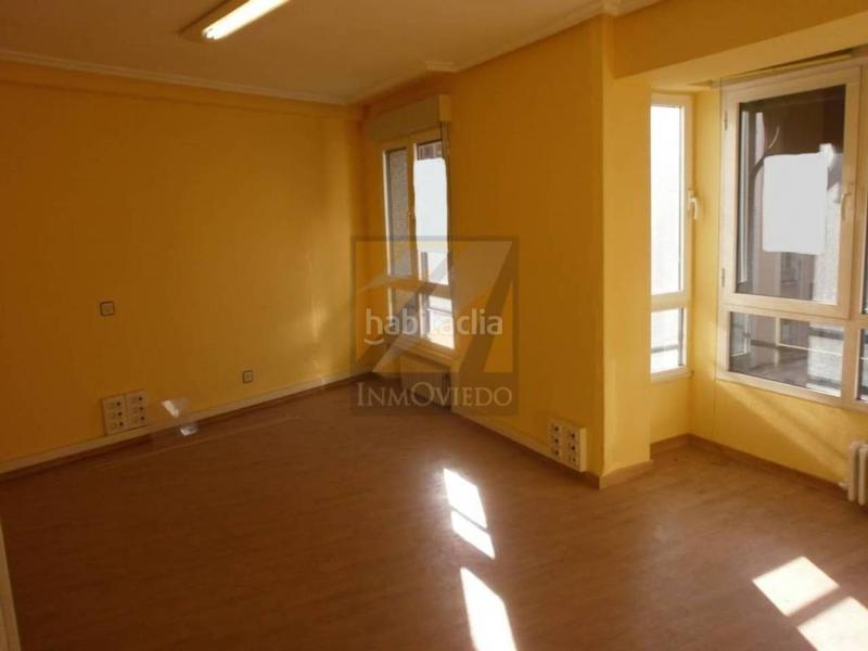 Foto 38c11fe1-f749-4b9c-87c1-b6beed15ddff. Miete büro mit heizung in Salesas - Foncalada - Campoamor Oviedo