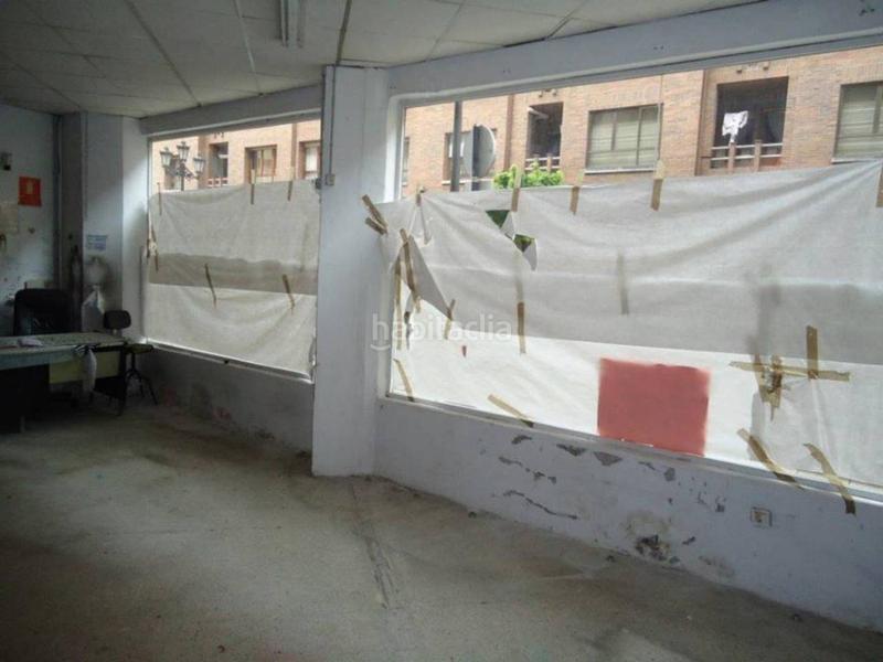 Foto cbfe1695-e38f-4890-951c-5b86506f30d5. Alquiler local comercial  en alquiler milan pumarin en Oviedo