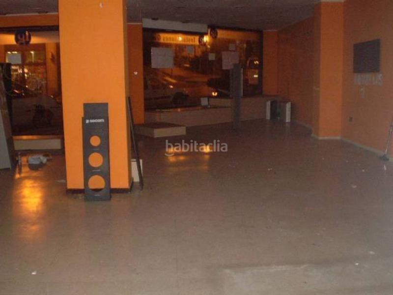 Foto 02499a98-956a-4e58-9f56-2204d65fea59. Rent business premise in Milán - Pumarín Oviedo