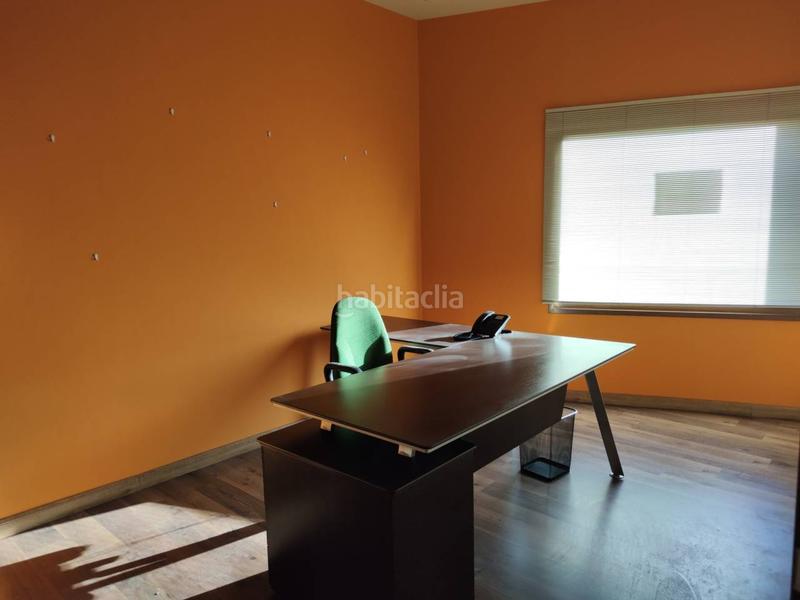 Foto 4d96f818-32f1-4207-9f45-643109e980ad. Alquiler local comercial local como oficina en alquiler en pumarínteatinos en Oviedo