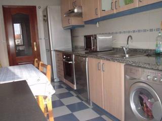 Appartement à Huca - La Cadellada. Piso en venta teatinos
