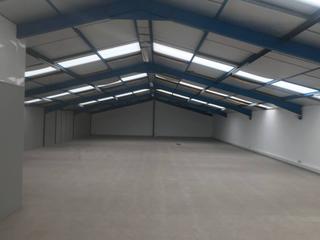Lloguer Nau industrial  Poligono de asipo calleb parcela. Nave industrial en venta en arroyo llanera
