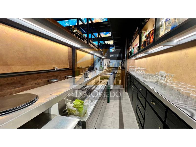 Foto b252b7bd-036c-40c5-ab98-bf91bbcbf612. Alquiler local comercial alquiler de negocio de hosteleria en pleno centro en Oviedo