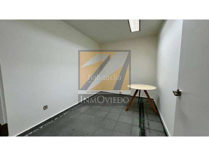 Foto 4a495221-ff01-4373-9efd-f8c56351f5c4. Alquiler local comercial en foncalada 6 fantastico local en alquiler en pleno centro en Oviedo