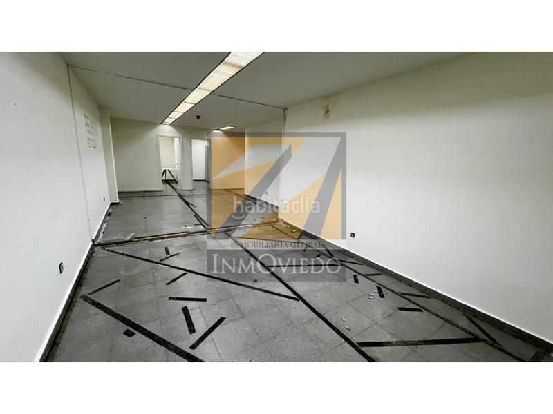 Foto d3e6e6a5-2fca-4545-afb9-ff8980aa58d5. Miete geschäftsraum in foncalada 6 in Salesas - Foncalada - Campoamor Oviedo