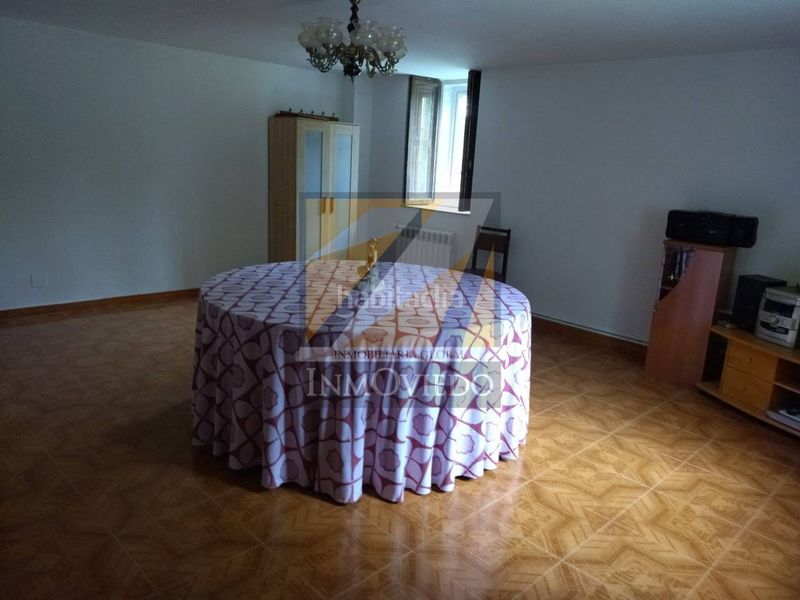Foto 45b9e7cf-f740-46a0-afbc-100b612d5763. Casa amb calefacció aparcament a Cospeito