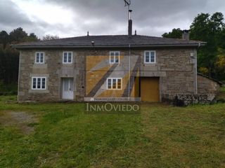 House  Calle carballido, galicia. Se vendecasa en galicia casa rural a 20 min de foz reformada