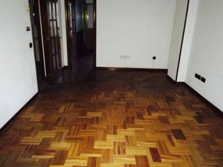 Etagenwohnung in Centro. Planta completa con prpyecto para 4 pisos en pleno centro de avi