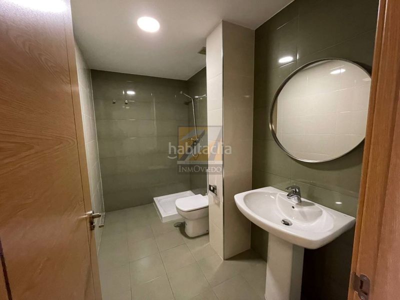 Foto 54ce45e2-3572-4ff8-8619-53e800370a35. Pis amb calefacció aparcament a Fozaneldi - Tenderina Oviedo