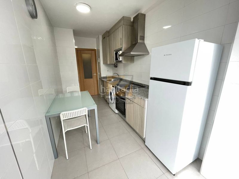 Foto ac60a363-caa8-43c5-83f2-5c210ee9f1a7. Pis amb calefacció aparcament a Fozaneldi - Tenderina Oviedo