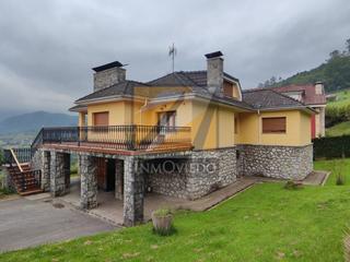 Xalet  Caleyo. Se vende chalet zona de oviedo el caleyo