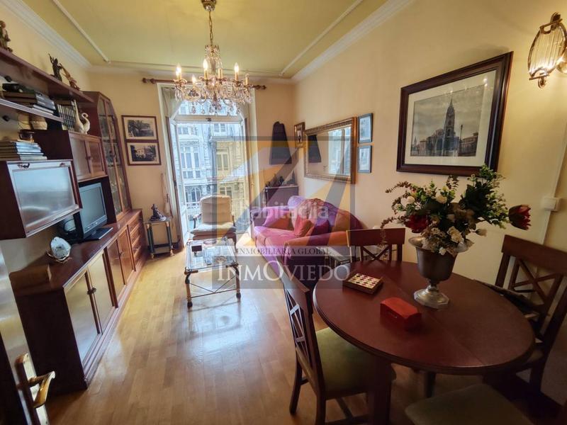 Foto f9a3943d-7bb9-4e6f-b039-34fbee626b4f. Appartamento con riscaldamento parcheggio in Salesas - Foncalada - Campoamor Oviedo