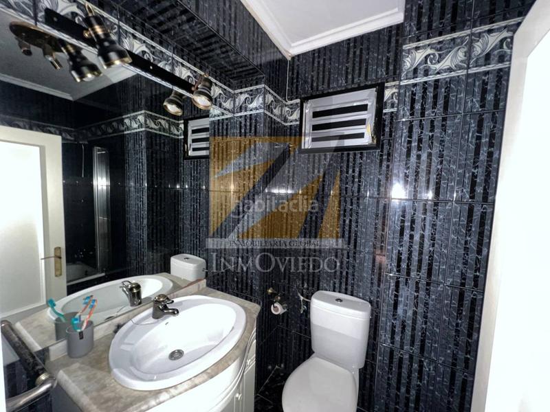 Foto e2aa4651-6813-467a-b950-821284c62ffc. Appartamento con riscaldamento in Salesas - Foncalada - Campoamor Oviedo