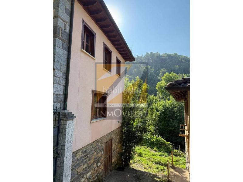 Foto 37b9d8fd-3eaf-4aae-bd58-7416e08d10e4. Casa se vende preciosa casa en vegarrionda, infiesto en Piloña