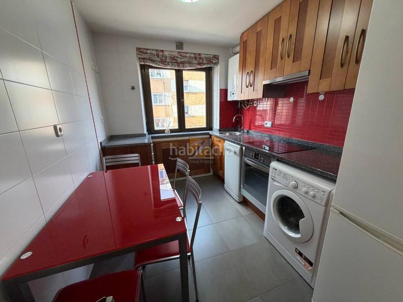 Foto 0eeb7305-e4c0-4fec-b331-aa508685f86e. Appartamento con riscaldamento in Vallobín Oviedo