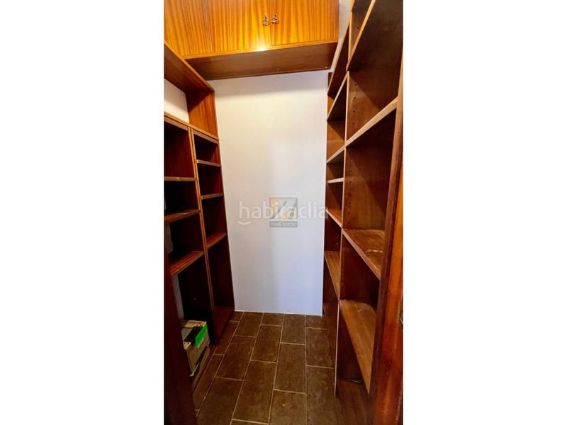Foto b7bffb94-9697-485b-bcb0-0481d8ba423d. Piso en san pedro de mestallon 13 fantastico piso de 3 habitaciones en zona de santo domingo en pleno centro . en Oviedo