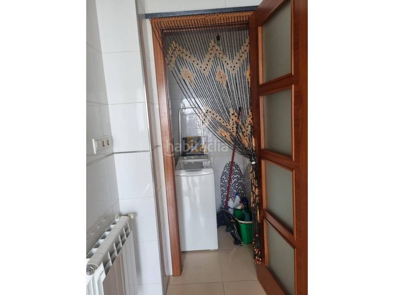 Foto a38bff63-561c-4112-821e-0499e32224c1. Piso venta piso centro en Pumarín Gijón