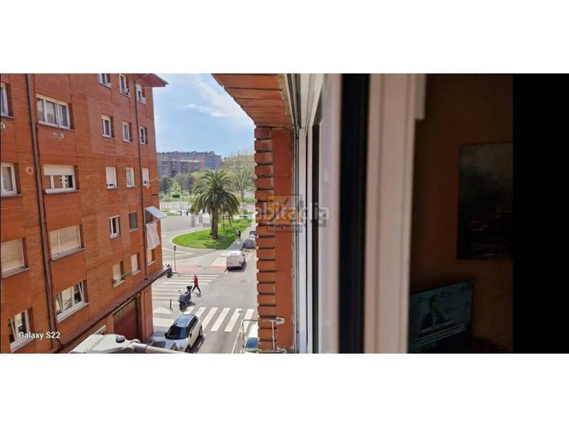Foto 401a3df0-4ebb-42ee-b0ba-e075c3832c41. Piso venta espectacular piso en Contrueces Gijón