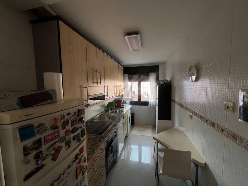 Foto 6be0c674-2217-44c4-9785-efdc2aa5d518. Alquiler piso alquiler piso centro en Salesas - Foncalada - Campoamor Oviedo