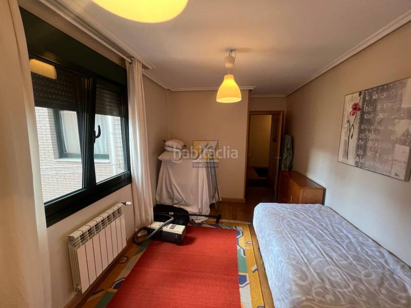 Foto fda10883-5d95-4c2b-b609-8ffd25a24761. Alquiler piso alquiler piso centro en Salesas - Foncalada - Campoamor Oviedo