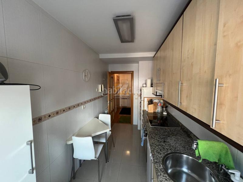 Foto 5bd01d6f-5b2a-49ca-bdf6-372ad7c865ad. Location appartement avec chauffage dans Salesas - Foncalada - Campoamor Oviedo